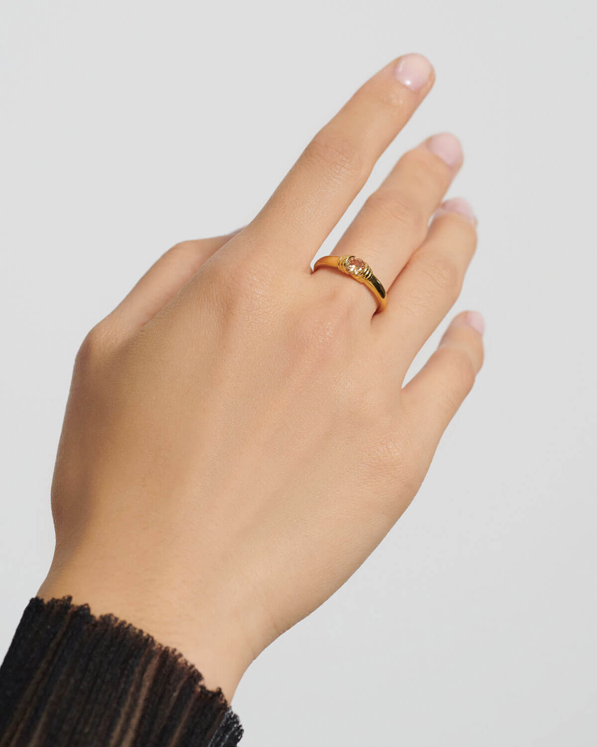 Trace Gold Ring